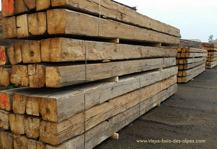 vieux bois des alpes